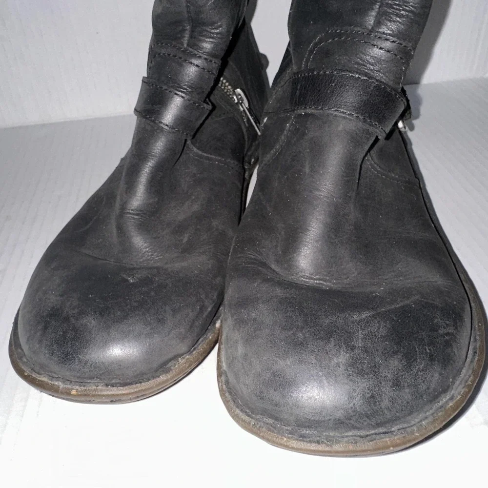 UGG Biker Boots Womens 8 Black Leather Tupelo Mid Calf‎ Zip Buckle Wedge